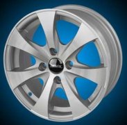 Alloy wheel